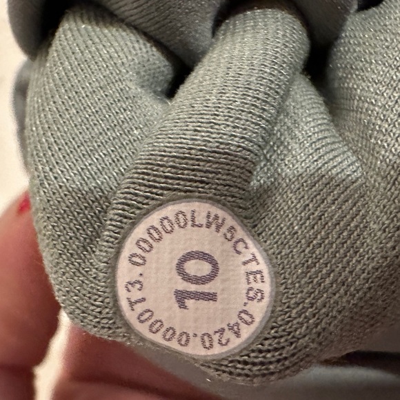 Lululemon Align tights - Picture 2 of 3